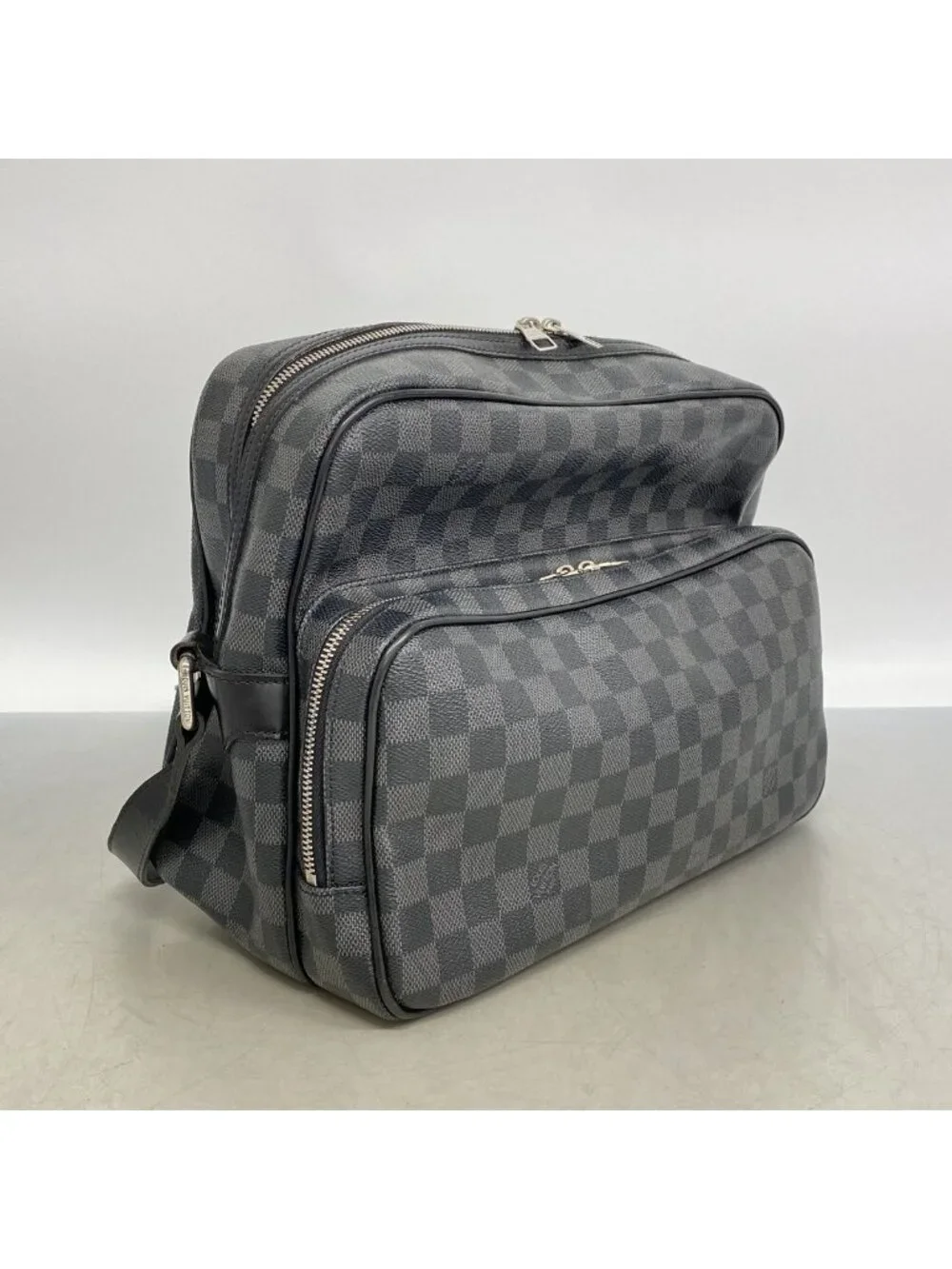 Louis Vuitton Shoulder Bag Damier Graphite Io Black Gray